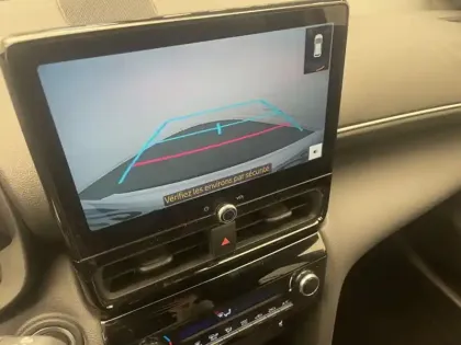 Photo 27 Toyota Yaris Hybride 1.5 130H DESIGN PACK CARGO