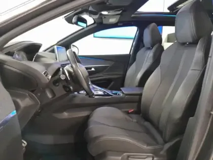 Photo 11 Peugeot 3008  1.5 BlueHDi 130ch E6.c GT Line S&S EAT8