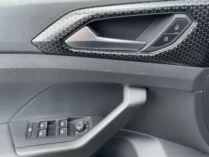 Photo 13 Volkswagen T-cross  1.0 TSI 110ch Style DSG7