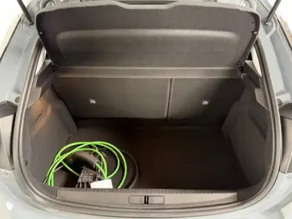 Photo 10 Opel Corsa  -e 136 Edition / Carplay / LOA