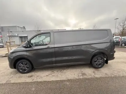 Photo 7 Ford Custom Gén. II Ph1 Limited 1