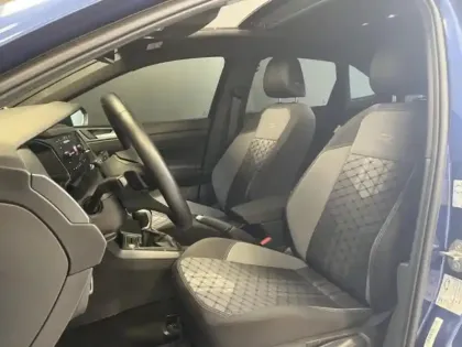 Photo 14 Volkswagen Taigo  1.0 TSI 110ch R-Line DSG7