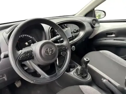 Photo 7 Toyota Aygo  X 1.0 VVT-i 72ch Dynamic