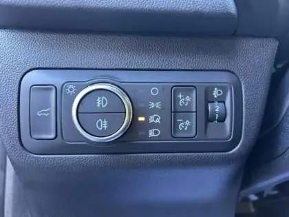 Photo 12 Ford Kuga  2.5 Duratec 190ch FHEV E85 ST-Line BVA