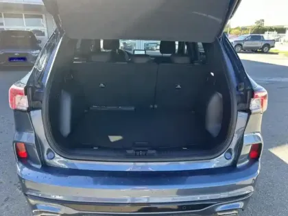 Photo 6 Ford Kuga  2.5 Duratec 190ch FHEV E85 ST-Line BVA