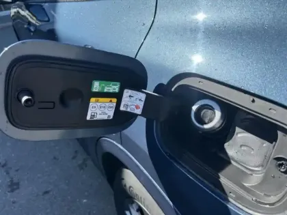 Photo 8 Ford Kuga  2.5 Duratec 190ch FHEV E85 ST-Line BVA