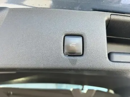 Photo 7 Ford Kuga  2.5 Duratec 190ch FHEV E85 ST-Line BVA