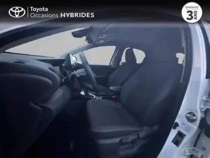 Photo 5 Toyota Yaris  116h Design 5p MY21