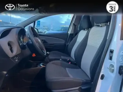 Photo 10 Toyota Yaris  110 VVT-i France Connect 5p RC19