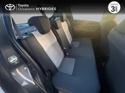 Photo 11 Toyota Yaris  HSD 100h France 5p