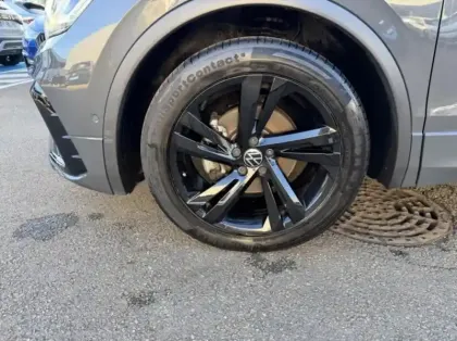 Photo 9 Volkswagen Tiguan  2.0 TDI 150ch R-Line DSG7