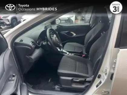 Photo 10 Toyota Yaris  116h Dynamic 5p MY22