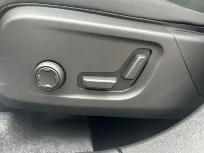 Photo 9 Volvo Xc40  B3 163ch Black Edition DCT 7