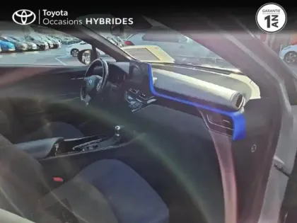 Photo 6 Toyota C-HR  122h Graphic 2WD E-CVT