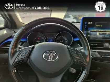 Photo 8 Toyota C-HR  122h Graphic 2WD E-CVT