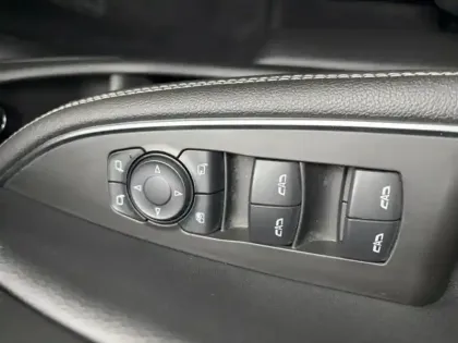 Photo 10 Opel Insignia  Sp Tourer 1.5 D 122ch Elegance Business BVA8