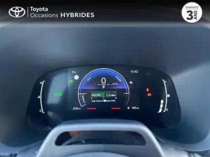 Photo 13 Toyota Aygo  X 116h Graphic