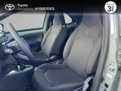 Photo 10 Toyota Aygo  X 116h Graphic