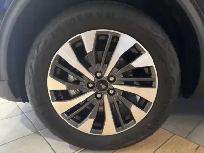 Photo 8 Ford Kuga  2.5 Duratec 180ch Hybrid FlexiFuel Titanium Business Powershift