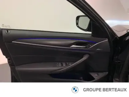 Photo 12 BMW Serie 5 Série 5 Touring 520iA 184ch M Sport Steptronic
