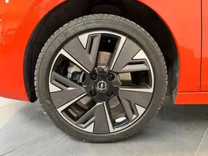 Photo 14 Opel Corsa  -e 136ch GS Line