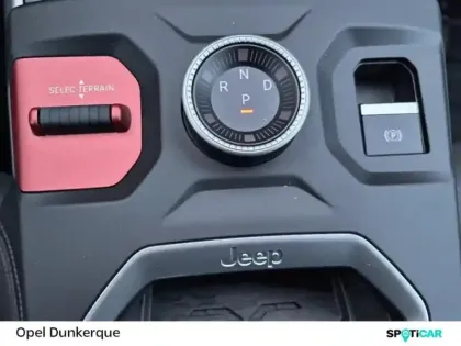 Photo 13 Jeep Compass  1.2 Turbo T3 145ch e-Hybrid Altitude BVR6