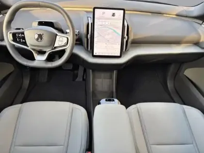 Photo 6 Volvo Ex30 Gén. I Ph1 Plus 5