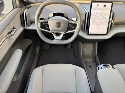 Photo 7 Volvo Ex30 Gén. I Ph1 Plus 5