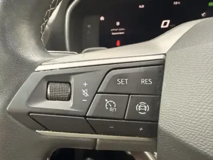 Photo 14 Seat Leon  ST 1.5 eTSI 150ch Xcellence DSG7