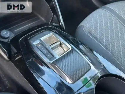 Photo 9 Peugeot 208  1.2 Hybrid 110ch Allure e-DCS6