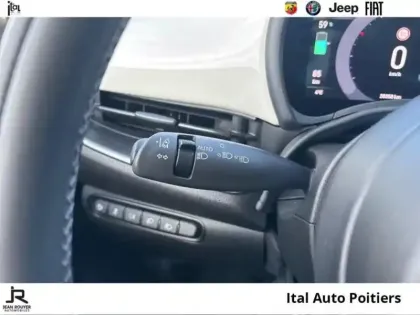 Photo 13 Fiat 500  Nouvelle Fiat  e 95ch Pack Confort & Style MY23