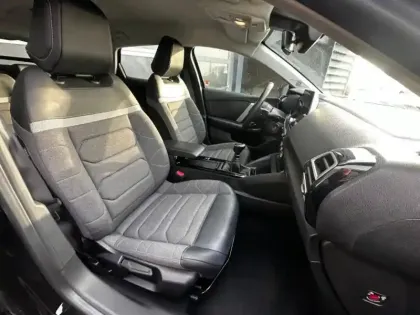 Photo 10 Citroën C4  PureTech 130ch S&S Feel Pack