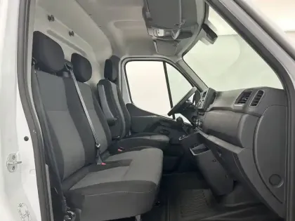 Photo 13 Renault Master  FGN TRAC F3500 L2H2 BLUE DCI 135