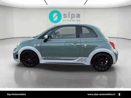 Photo 34 Abarth 500 695 1.4 Turbo 16V T-Jet 180 ch BVA5