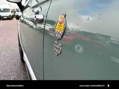 Photo 27 Abarth 500 695 1.4 Turbo 16V T-Jet 180 ch BVA5