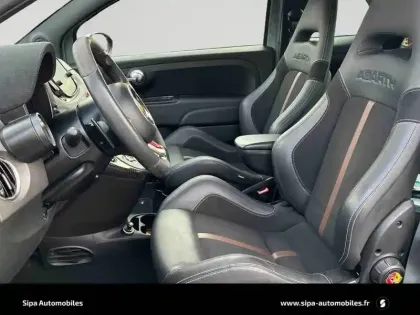 Photo 5 Abarth 500 695 1.4 Turbo 16V T-Jet 180 ch BVA5