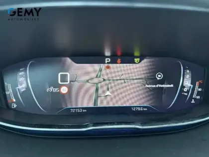 Photo 11 Peugeot 5008  PureTech 130ch S&S EAT8