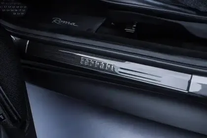 Photo 8 Ferrari Roma  V8 4.0 620ch