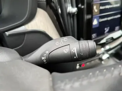 Photo 20 Volvo Xc60  T8 Twin Engine 303 ch + 87 ch Geartronic 8