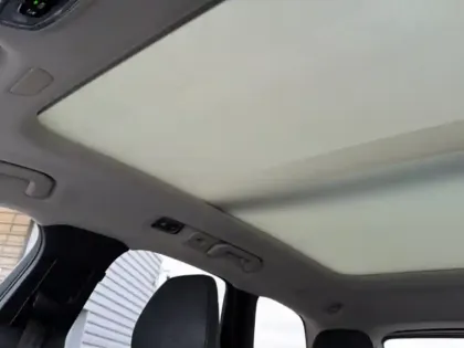 Photo 37 Volvo Xc60  T8 Twin Engine 303 ch + 87 ch Geartronic 8