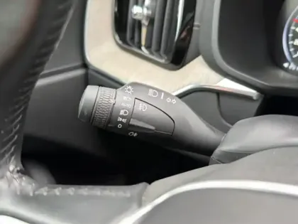 Photo 19 Volvo Xc60  T8 Twin Engine 303 ch + 87 ch Geartronic 8