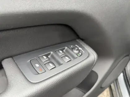 Photo 14 Volvo Xc60  T8 Twin Engine 303 ch + 87 ch Geartronic 8