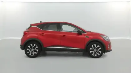 Photo 60 Renault Captur  E-Tech full hybrid 145