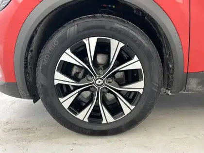 Photo 75 Renault Captur  E-Tech full hybrid 145