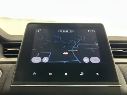 Photo 73 Renault Captur  E-Tech full hybrid 145