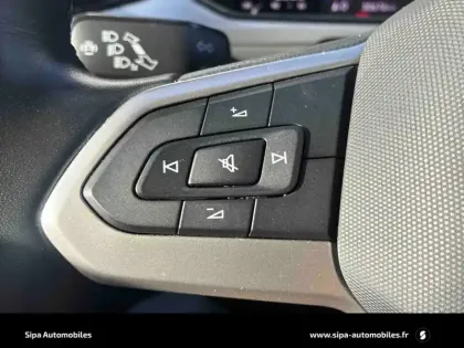 Photo 20 Volkswagen T-roc  1.0 TSI 110 Start/Stop BVM6