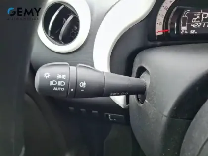 Photo 21 Renault Twingo  III E-Tech