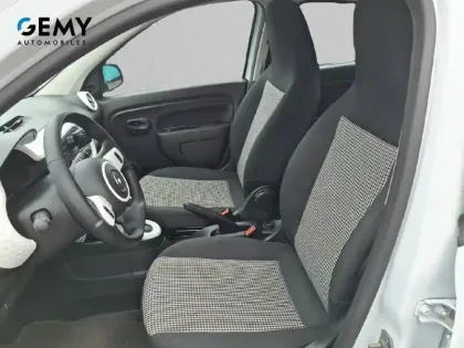 Photo 8 Renault Twingo  III E-Tech