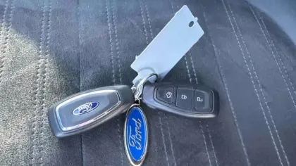 Photo 25 Ford Kuga  2.5 Duratec 190 ch FlexiFuel FHEV E85 Powershift