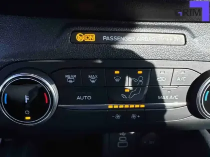 Photo 86 Ford Kuga  2.5 Duratec 190 ch FlexiFuel FHEV E85 Powershift